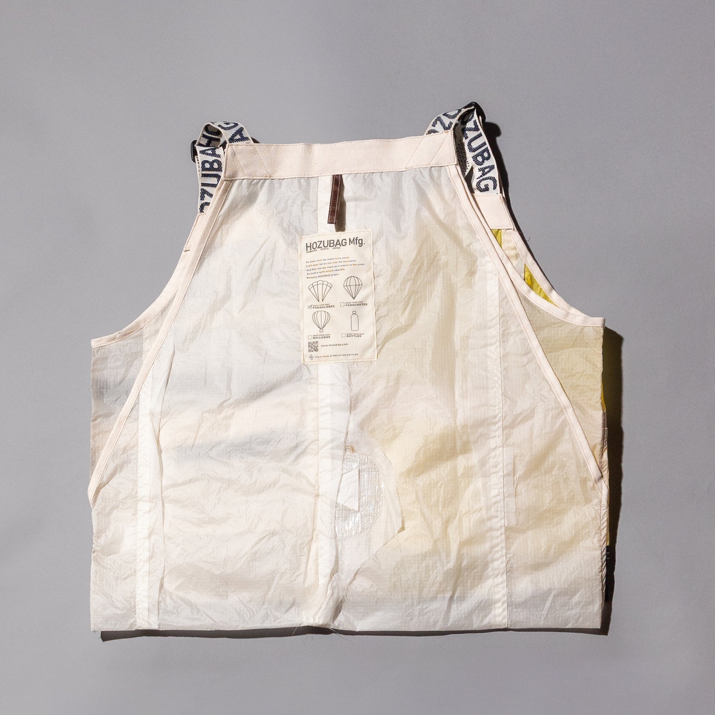 MARKET VEST_11