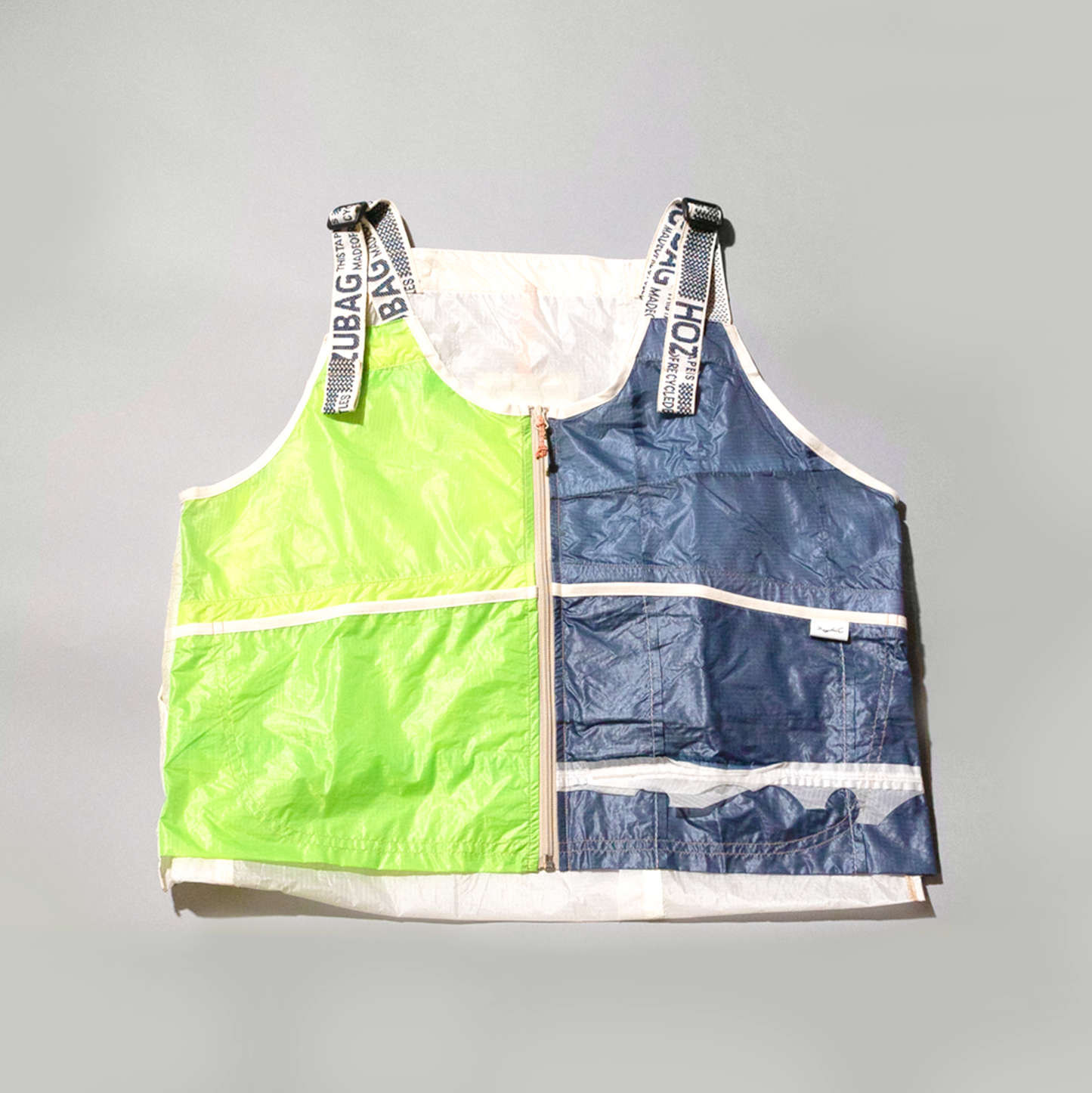 MARKET VEST_5