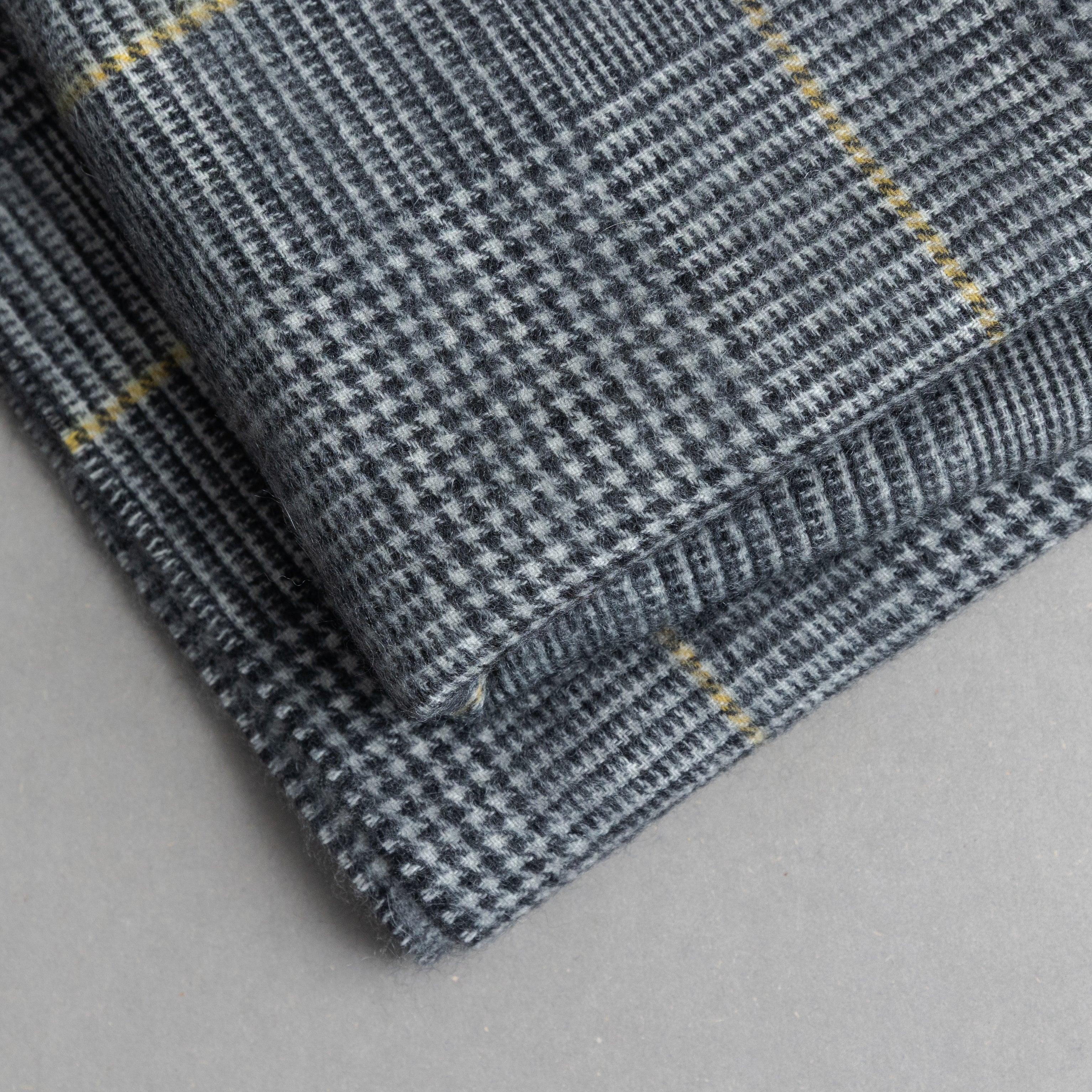 PASS THE BATON ONLINE SHOP