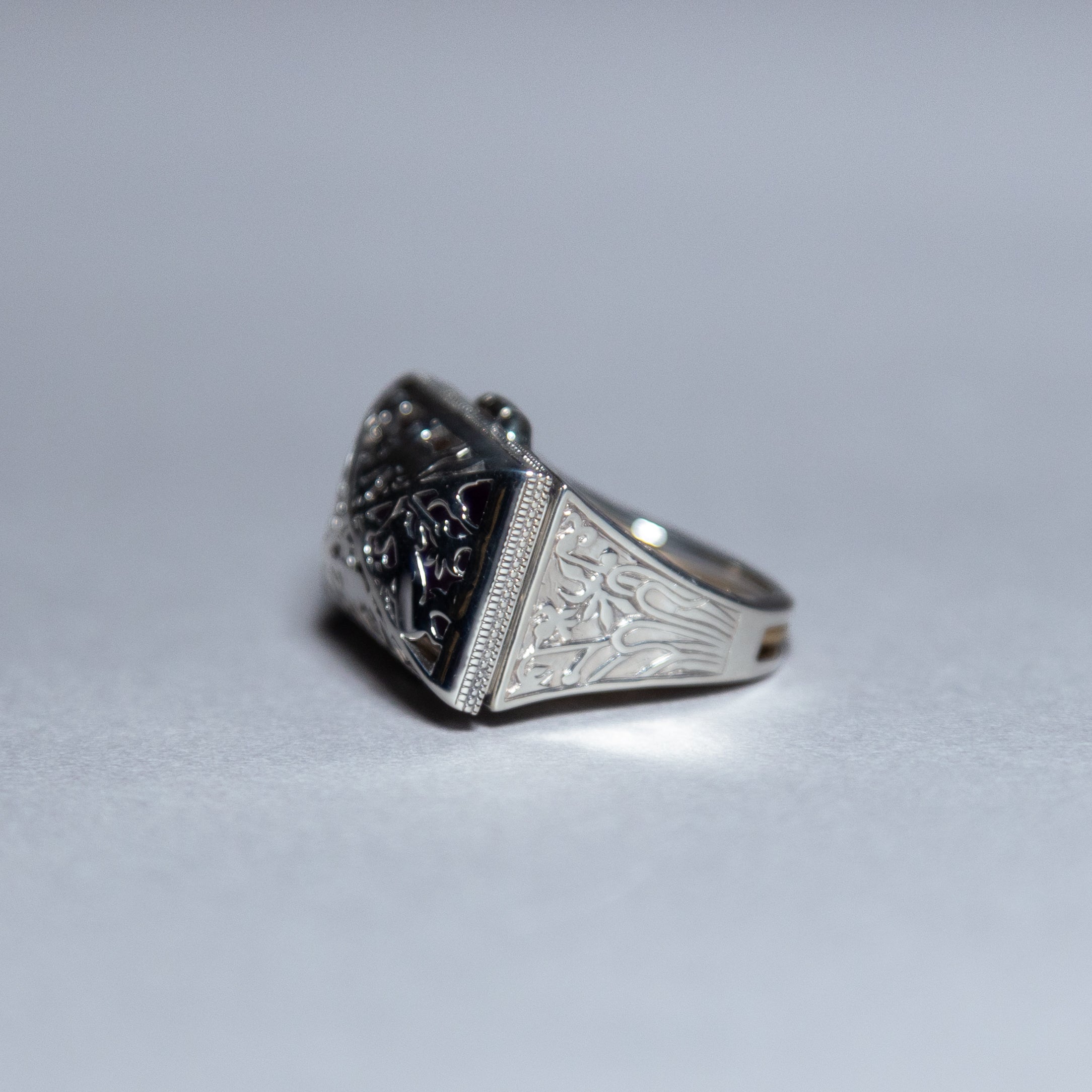 限定復刻版】Treasure box ring カーネリアン – PASS THE BATON ONLINE