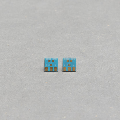 電子基板のピアス(小)/LIGHT BLUE