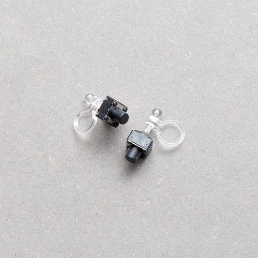 スイッチノンホールピアス/BLACK
