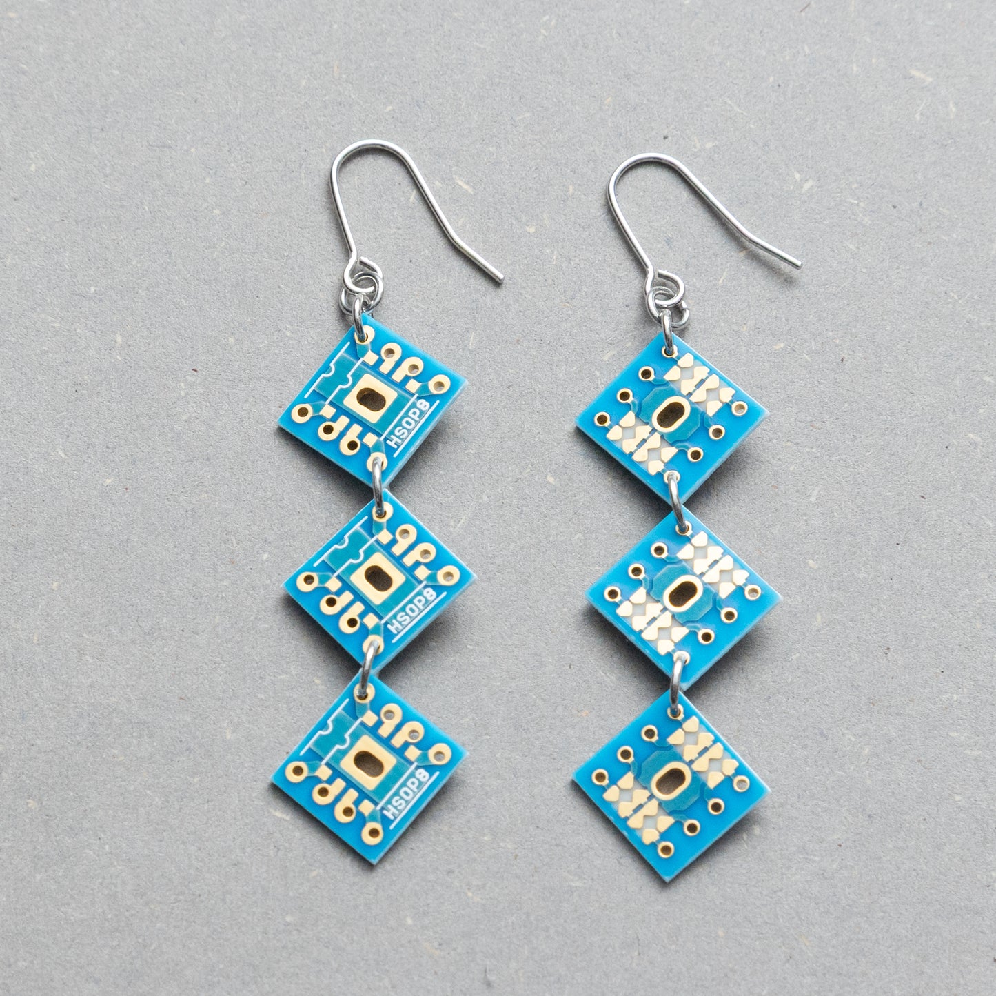 3連基板ピアス/BLUE