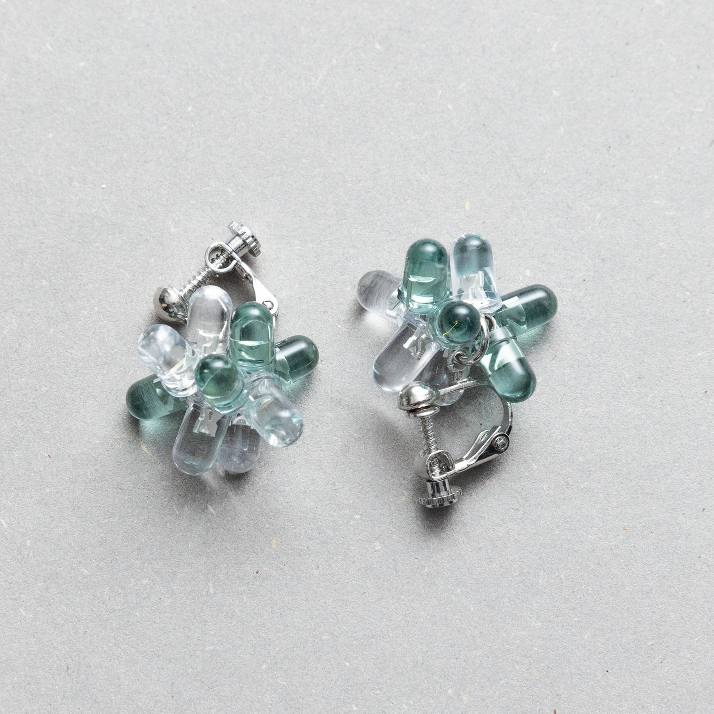 電子部品のお花イヤリング/GREEN/CL