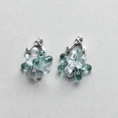 電子部品のお花イヤリング/GREEN/CL
