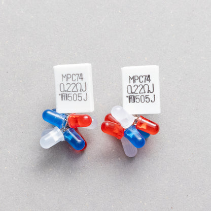 電子部品の花瓶イヤリング/WHITE/TR