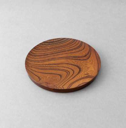 仁取皿　ケヤキ　漆　Φ21cm